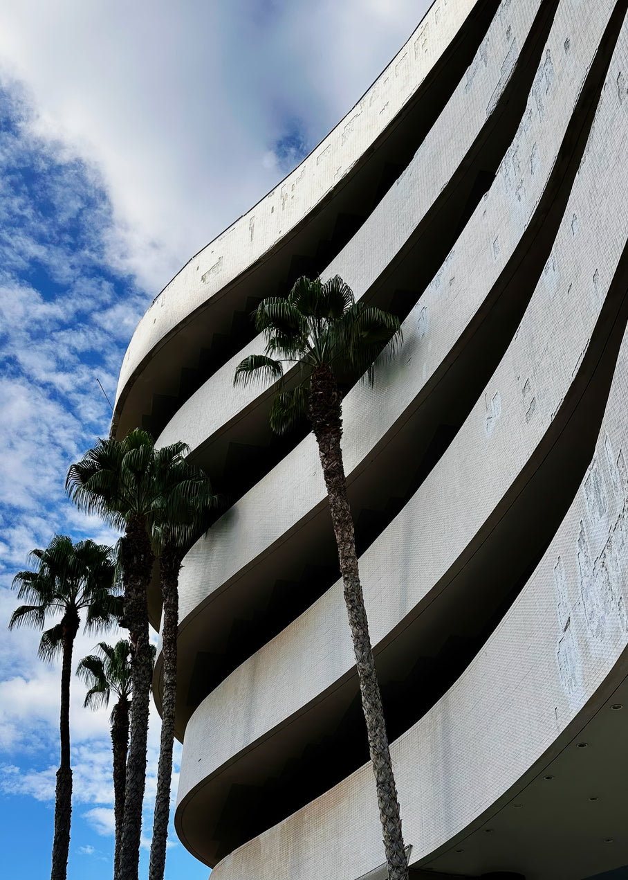 Bauhaus Tel Aviv Weitzman — Tel Aviv Photo Print